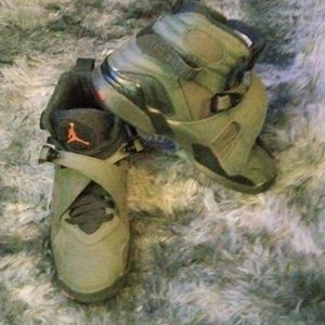 Jordan retro 8